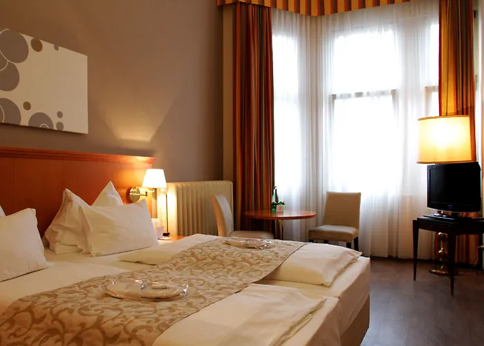 Hotel O11 Boutique 4*