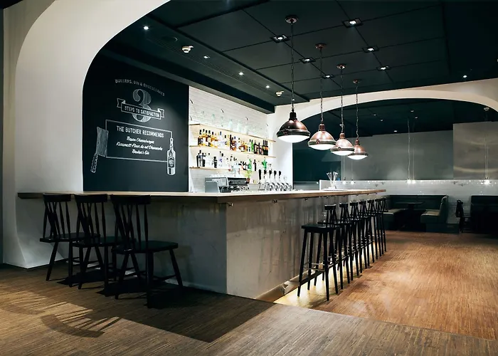 Hotel O11 Boutique 4*