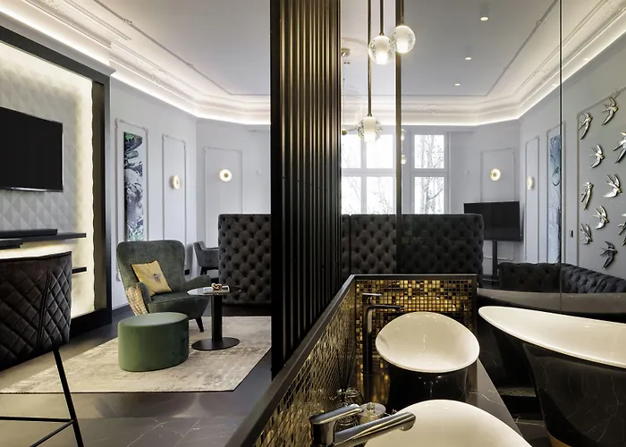O11 Boutique Hotel 4*